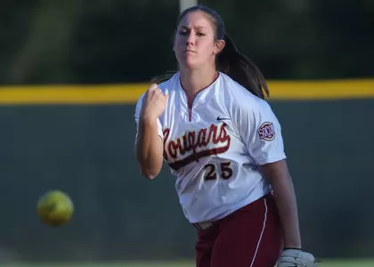 Dakto's gem leads CofC softball to split of games at UCF Invitational