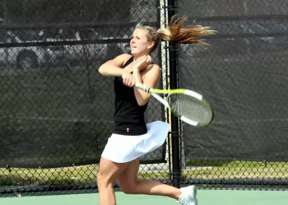 CofC Women?s Tennis Sweeps WCU and Charlotte in Doubleheader