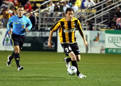 Prince Signs Professional Contract with Charleston Battery