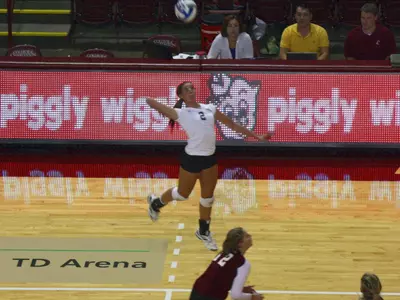 Cougars Lose Heartbreaker In Fifth Set To Winthrop