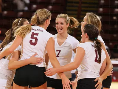 College of Charleston Sweeps Elon, Opens SoCon 2-0