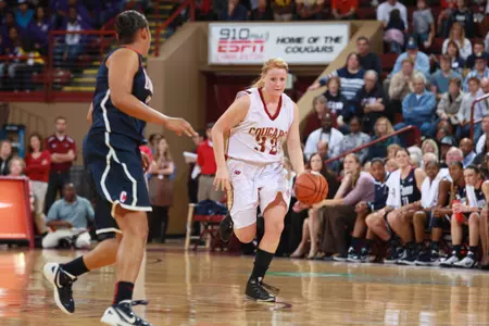 Women's Basketball Hosts Georgia Southern