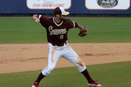 Rhode Island Captures 9-5 Victory In Cougar Invitational