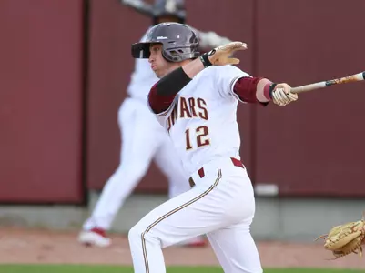 No. 29 College of Charleston Knocks Off Connecticut, 10-6