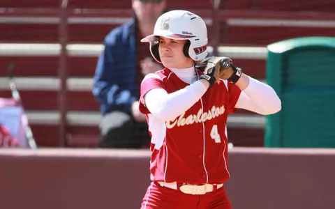 Softball Wins Five Straight