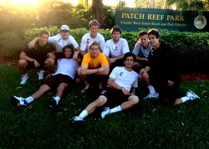 Cougars Begin Spring Break Road Trip With 5-2 Victory Over FAU