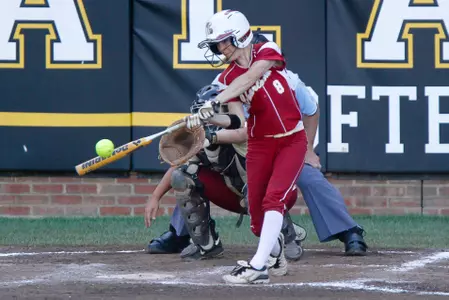 Samford Closes Out Weekend Series With 3-1 Win Over CofC