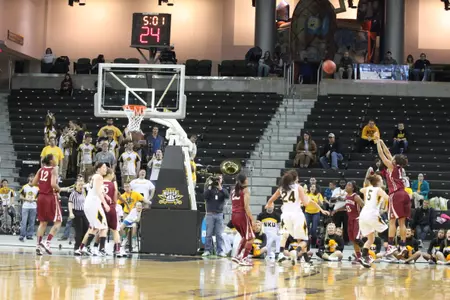 Cougars Earn Hard Fought Victory at Northern Kentucky, 72-70