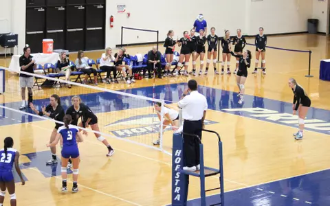 Cougars Take Down Hofstra, 3-2, In Epic CAA Match