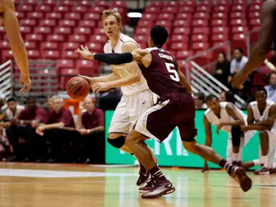 Baru's Return Sparks Tourney Win Over George Mason In Puerto Rico Tip-Off