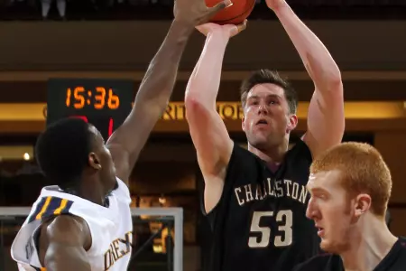 Hall's Last-Second Shot Lifts Cougars To 47-46 Win Over Drexel