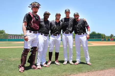 CofC Splits Senior Day Doubleheader In Regular Season Finale