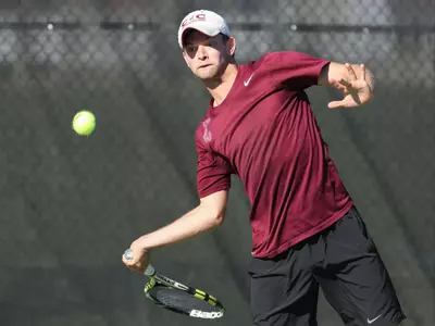Men?s Tennis Powers Past Richmond, 6-1