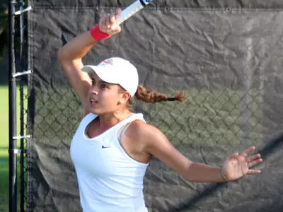 Cougars Split Doubleheader With Michigan State, Illinois State