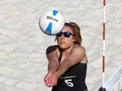 Cougars Host CofC Beach Invitational