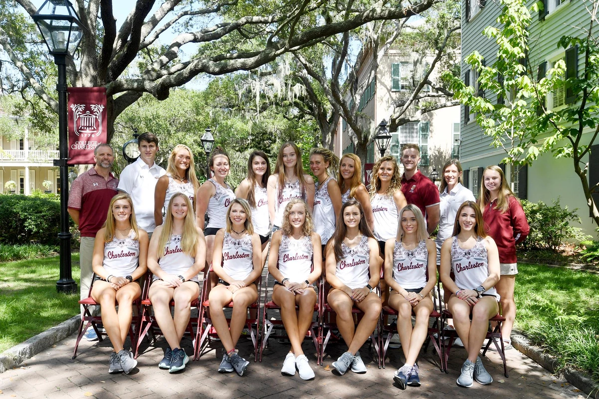 Women's XC Team Picture