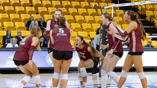 Volleyball Nov. 22, 2024 vs Hofstra