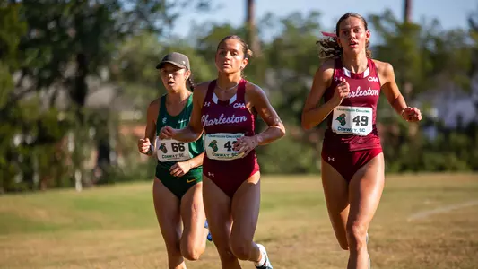 Abby Mogg, Gail Vaikutis