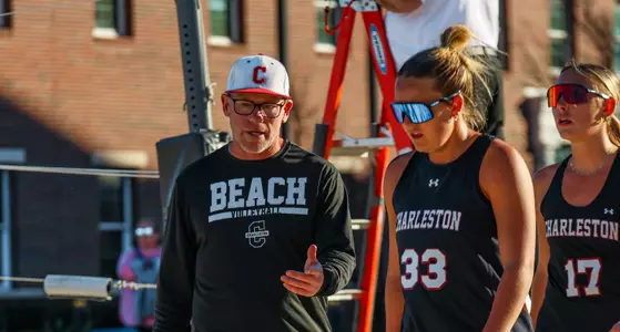 Damian Elder, Liz Curry