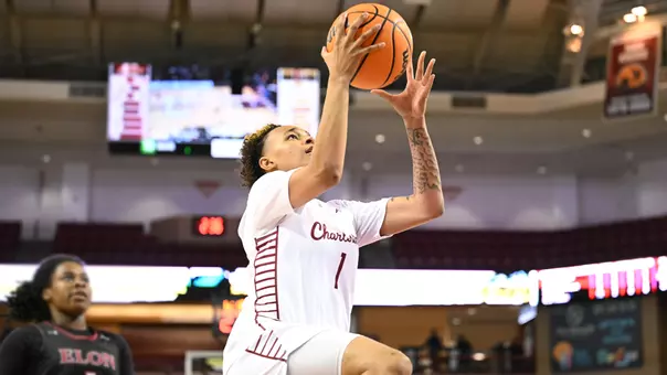 Leah Philpotts gets a layup against Elon