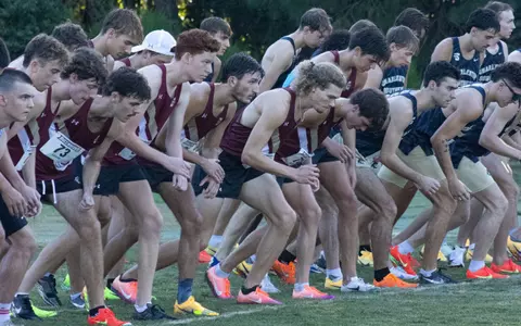 Men's cross country at start line