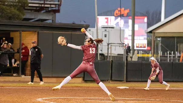 Ryley Kutter pitching