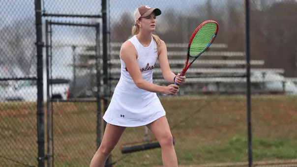 Saige Severance readies for serve