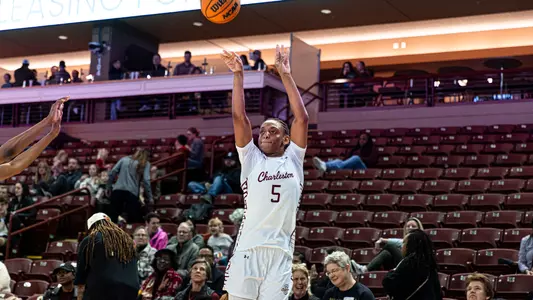 Taryn Barbot shoots three pointer
