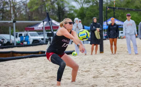Cassie Thayse passes the ball
