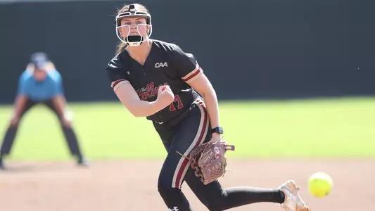 Jules Raymond pitching