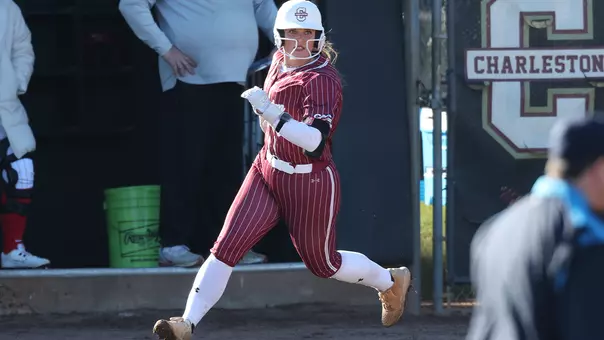 Halle Cannon running bases