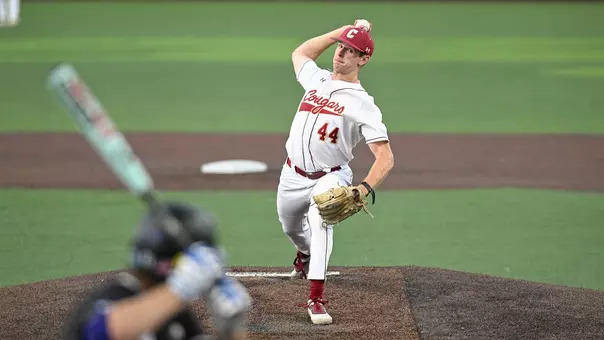 Hunter Phipps throwing a pitch April 3 vs High Point.