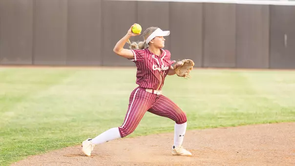 Austy Miller throwing the ball