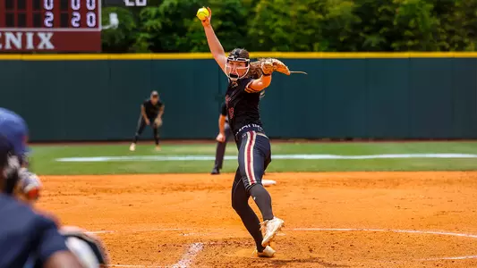 Mackenzie Mathis pitching