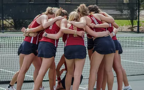Women's tennis huddle