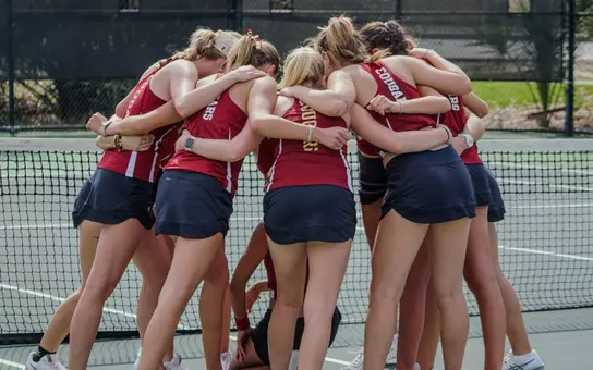 Women's tennis huddle