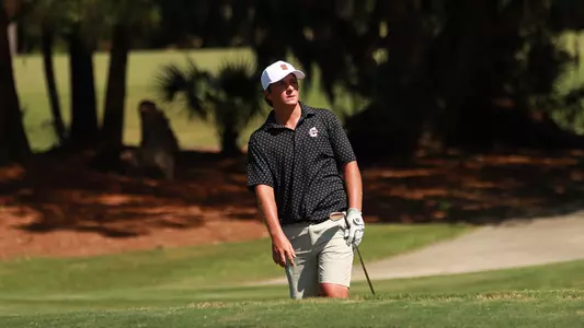 Roelof Craig looking at a shot from the bunker.
