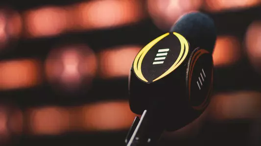 CFP Microphone Flag