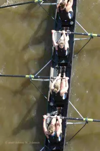 Crew Defeats Drake in Women's Varsity-8