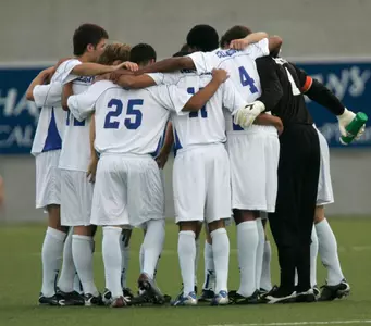 Men's Soccer Hosts Illinois-Chicago in NCAA Third Round