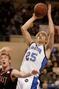 Former Bluejays Korver, Tolliver, Open NBA Seasons Tonight