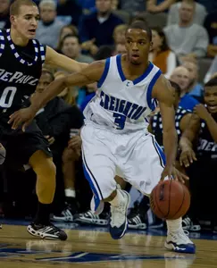 Big Lead Holds Up As Men's Basketball Beats NU, 74-62