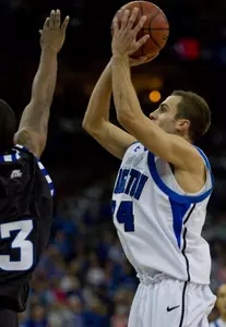 Men's Basketball Visits No. 21 Xavier Wednesday