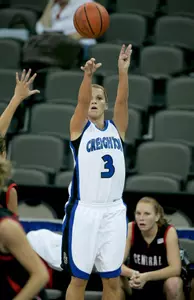 Bluejays Fly by Tigers, 90-57, in Women's Basketball
