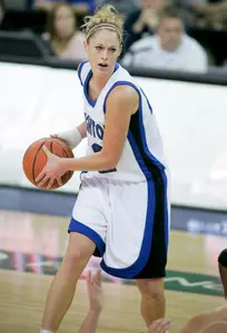 No. 6 Rutgers Too Much for Women's Basketball