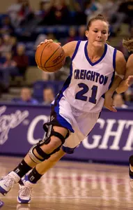Drake Women's Basketball Tops Bluejays, 73-51