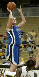 Bluejay Women Soar Past Golden Eagles, 72-64