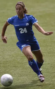 Women's Soccer defeats UC-Riverside on the Road, 2-1 in Overtime