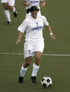 Women's Soccer Wins 2-1 at South Dakota State