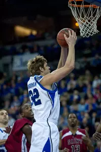 Second-Half Surge Lifts Men's Basketball Past Oral Roberts, 87-65